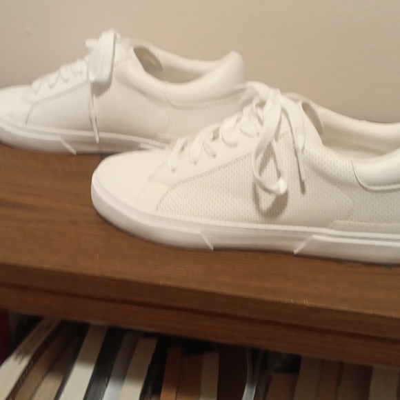 NWOT A New Day White Sneakers - Picture 5 of 8